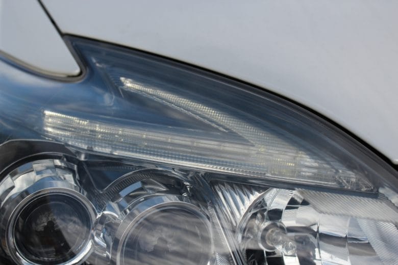 30プリウス ポジションランプ LED修理後の点灯状態