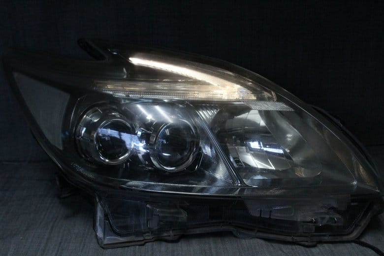 30プリウスポジション修理｜岡山県内企業様の修理事例