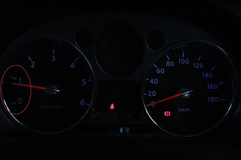 T31エクストレイルのスピードメーター不点灯状態