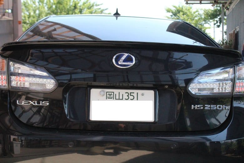 レクサスHSテール修理 右側テールランプ不点灯