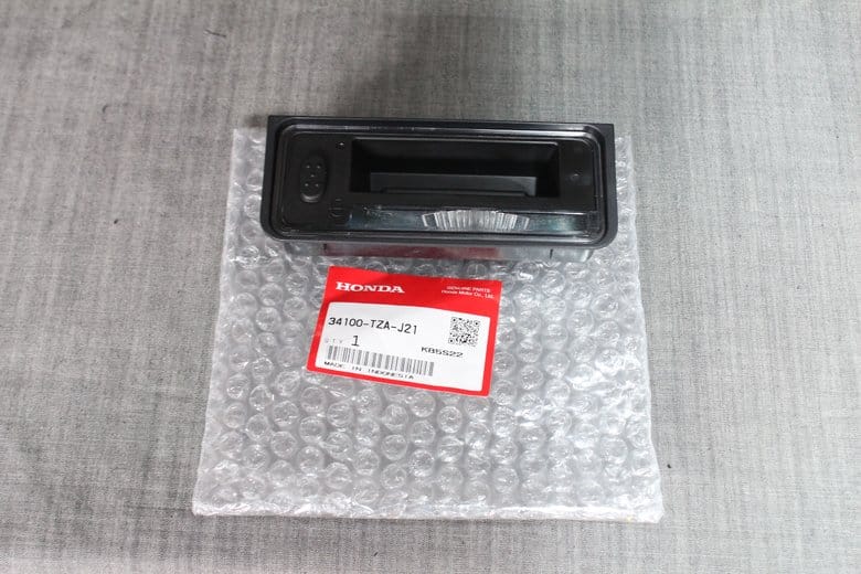 ステップワゴンライセンスランプ 部品