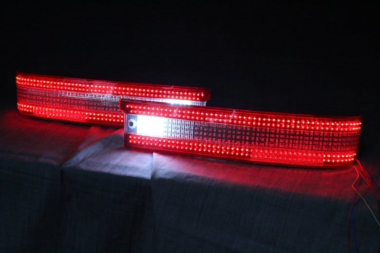 アトレー テールランプ加工 スモールとバックランプ点灯時の状態